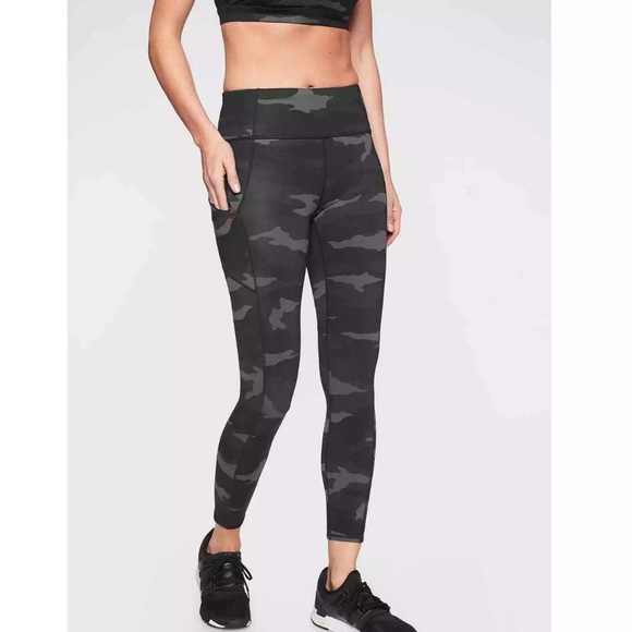 ATHLETA CAMO CONTENDER 7/8 TIGHT IN POWERLIFT SP - Picture 1 of 13